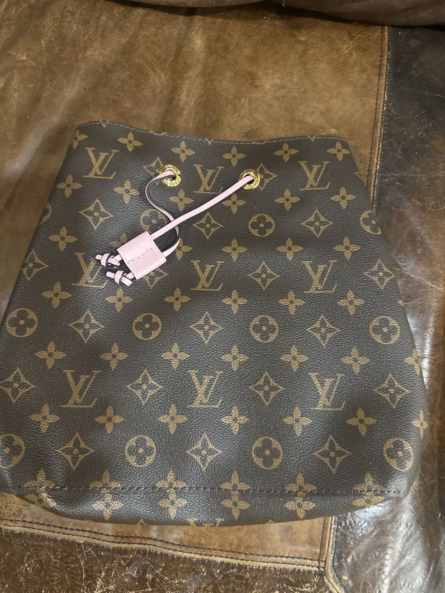 Ladies Bags and purses 