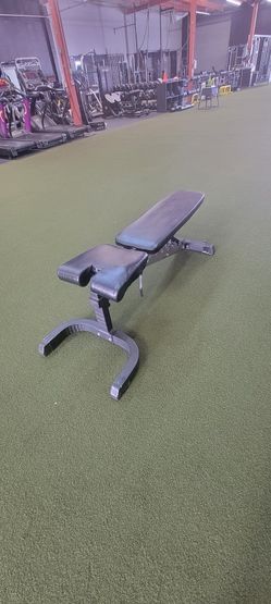 Weight Bench