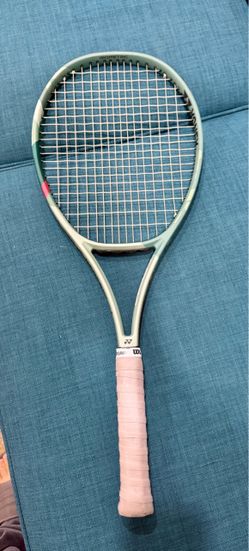 Yonex Percept 100 tennis racket