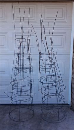 Tomato Plant Cages