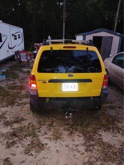 2003 Ford Escape