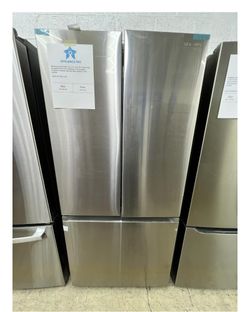 Samsung Counter-Depth 18-cu ft 3 -Door 33-in Wide Smart Compatible French Door Refrigerator with Ice Maker ( Fingerprint Resistant Stainless Steel ) E