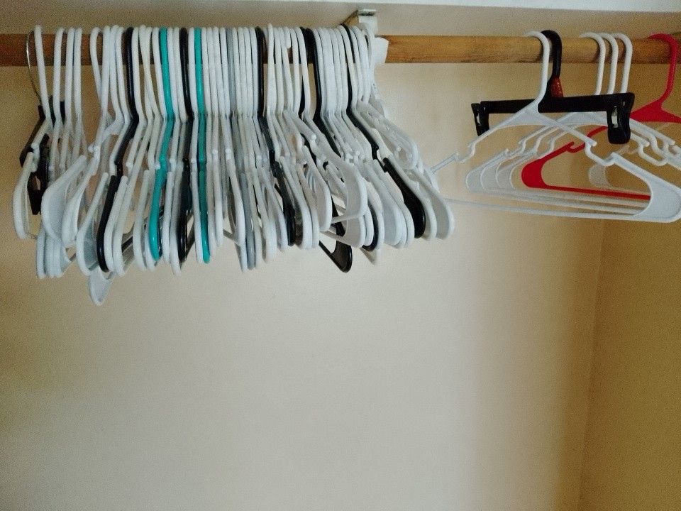 FREE HANGERS