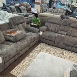 SOFA AND LOVESEAT RECLINING NEW 
