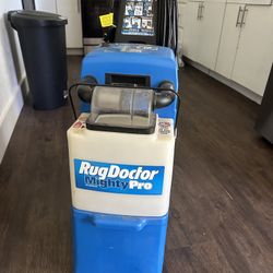 Rug Doctor Mighty Pro 
