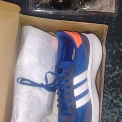 aDIDaS Size 11.... Worn Once .. Basically New 