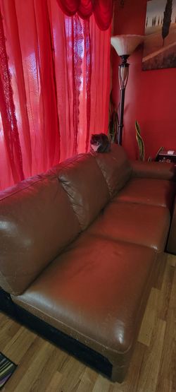 Free couch / Sofa Gratis