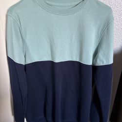 2 colored blues sweatshirt
