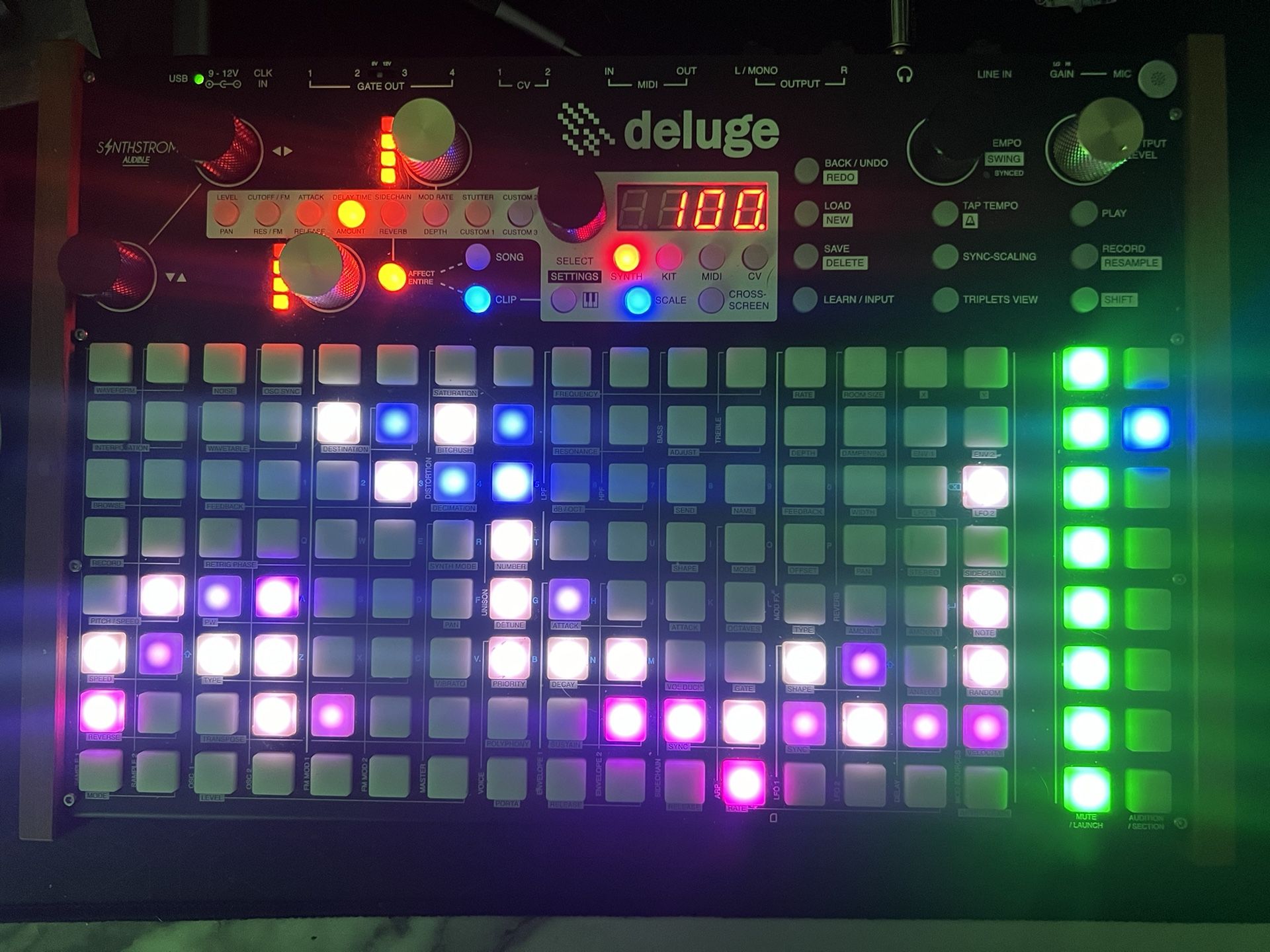 Synthstrom Deluge