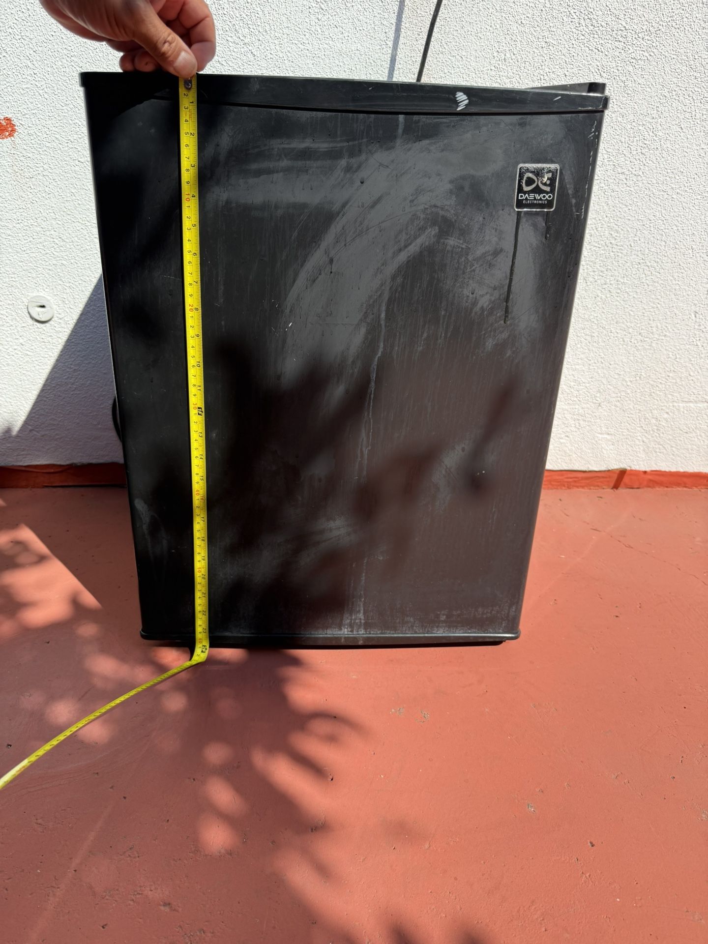 Mini Fridge Excellent Working Condition Asking $35 OBO