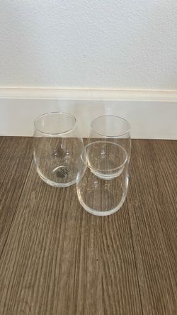 🍷 3-Piece Stemless Wine Glass Set – Like New