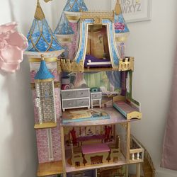 Princess, Doll House
