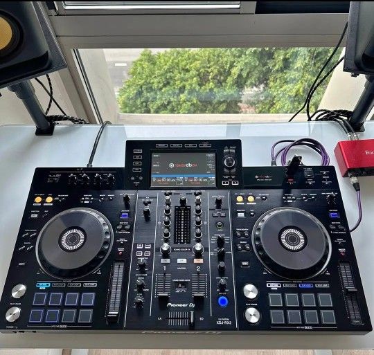 Pioneer XDJ Rx2 Dj Controller