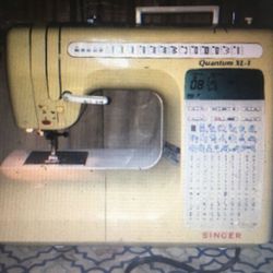 Singer Quantum XL-1 Sewing Machine