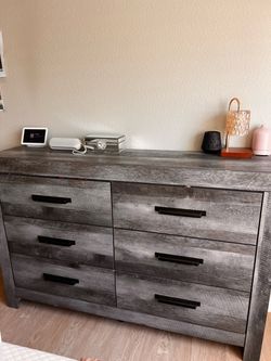 6-Drawer Gray Wood Dresser and nightstands