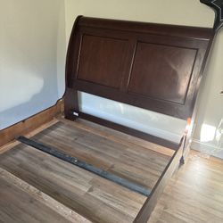 Wooden Bed Frame 