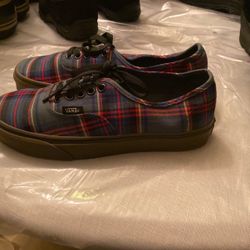 Men’s Vans Size 6.5 In Beautiful Conditions