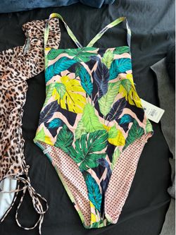 Women’s XL Swim Suits