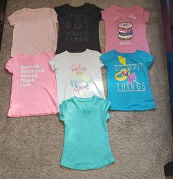 Bundle of 7 girls shirts size xs 4/5