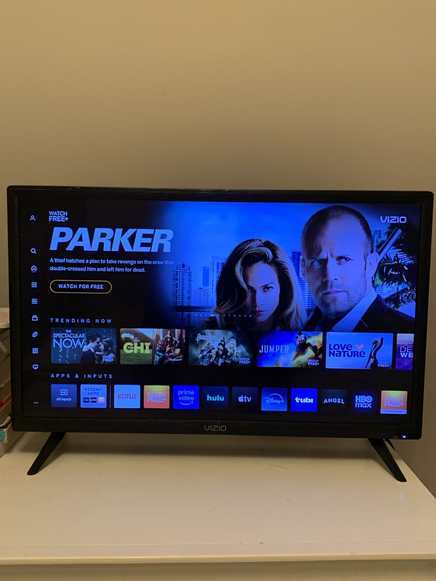 TV- Vizio d24f-g1 (24 Inches)