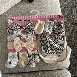 BRAND NEW Baby Hello Kitty Set