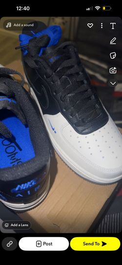 Size 9 / M Size 7 / W