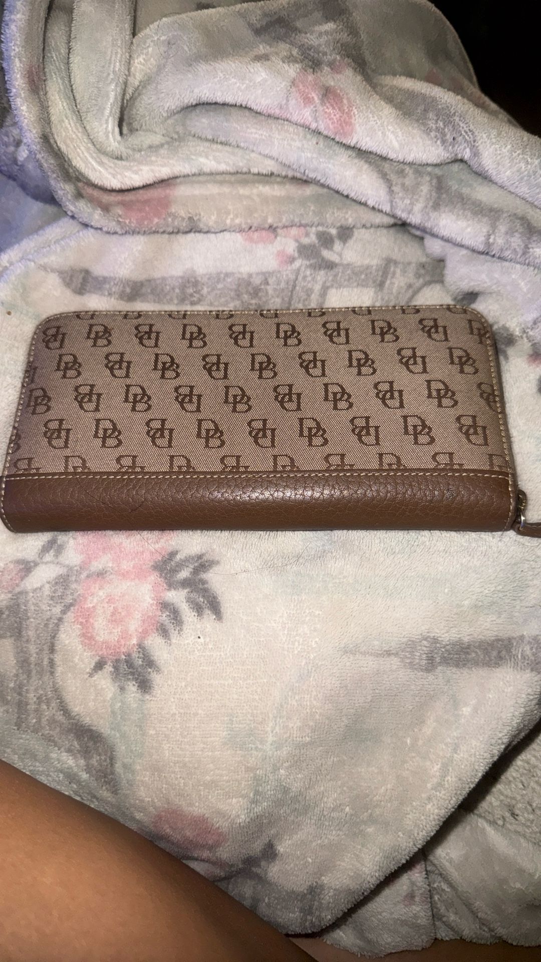 Dooney & Bourke vintage wallet