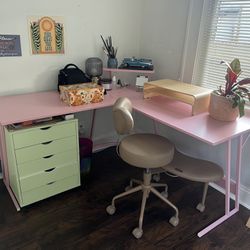 Pink Desk