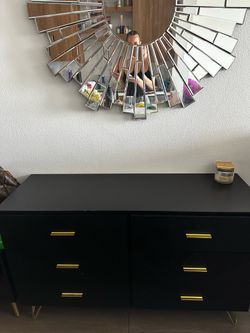 Dresser 6 drawers black color