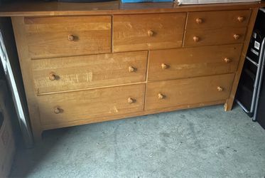 Solid Wood 7 Drawer Dresser
