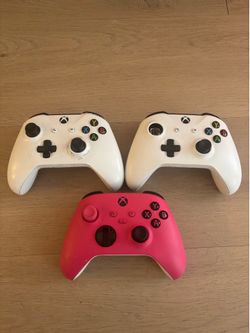 Xbox One Controllers