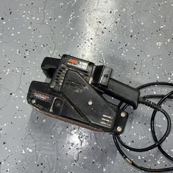 Skil auto track belt sander