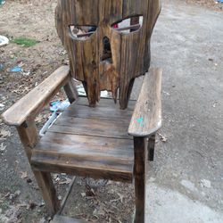 Skull Chair (Tall)