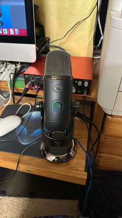 Blue Yeti X USB Condenser Microphone
