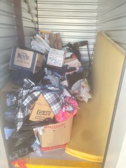 Lien Auction Unit 83 12/9 - CLOTHES HOUSEHOLD GOODS LINENS BOXES OF MYSTERY ITEMS CHAIR FOAM MATTRESS TOPPER,