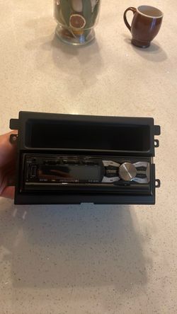 Soundstream Radio Bluetooth/wireless works perfectly