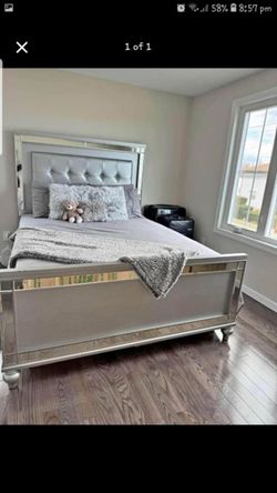 Queen/King/twin/full bed with mattress for sale with free delivery