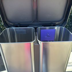 Trash Can 