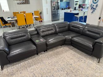 Leather sectional L Sofa