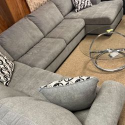 Stunning Stylish Cozy Sectional 