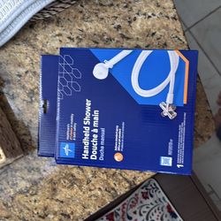 Like New Head shower