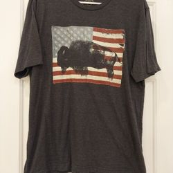 American Buffalo Tee Shirt Size M