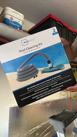 Pool cleaning kit