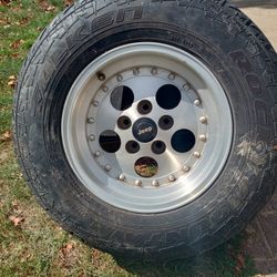 15×8 Jeep Rims And Tires 