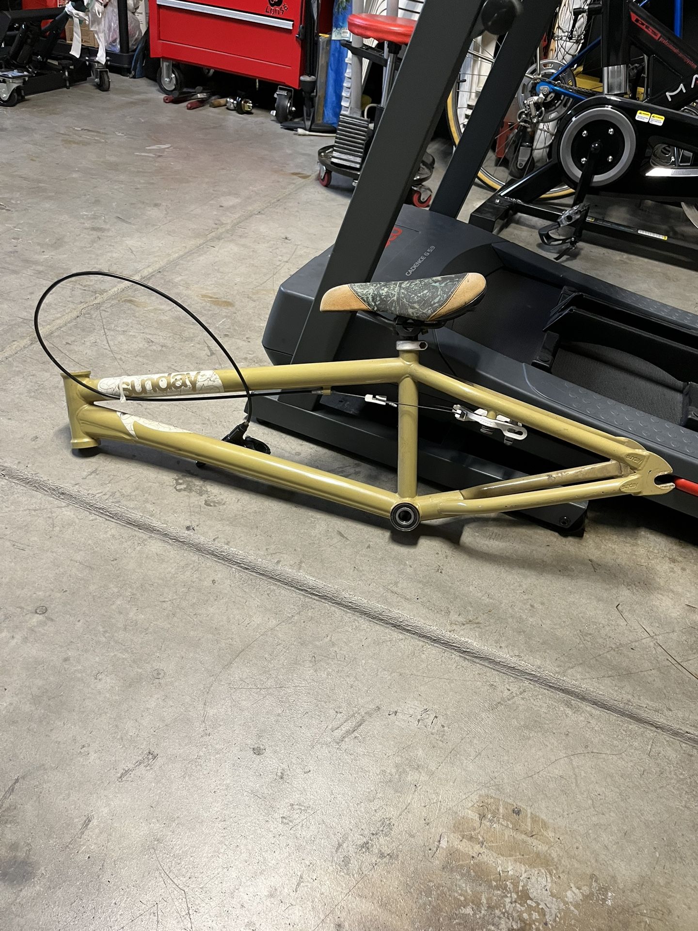 Sunday New Wave 21" Mocha Bmx Frame