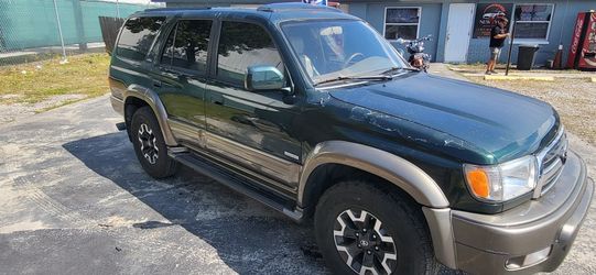 2000 Toyota 4-Runner Limited