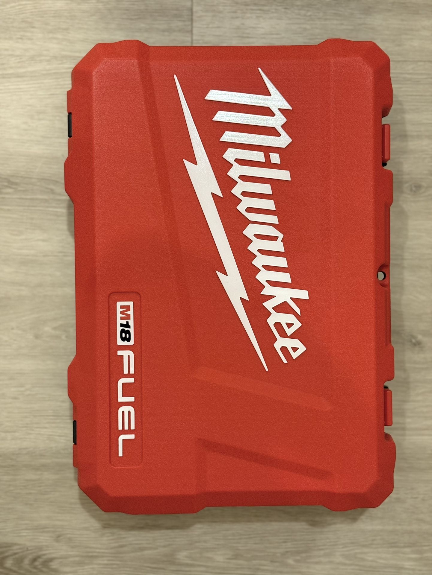 Brand New Gen 4 Milwaukee Drill/impact Driver Combo Set