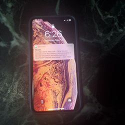 Like new iphone 10 max with service chip from mexico on t mobile