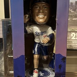 YOSHINOBU YAMAMOTO BOBBLEHEAD LIMITED EDITION 5K RUN SGA LOS ANGELES DODGERS 