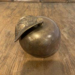 Vintage Brass Apple (heavy)